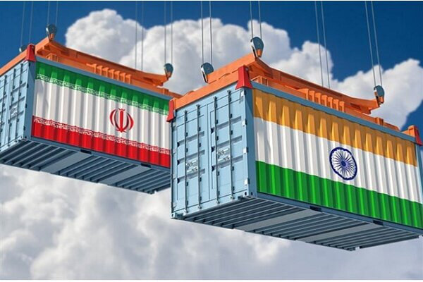 Export z Íránu do Indie vzrostl za 2 měsíce meziročně o 91 %