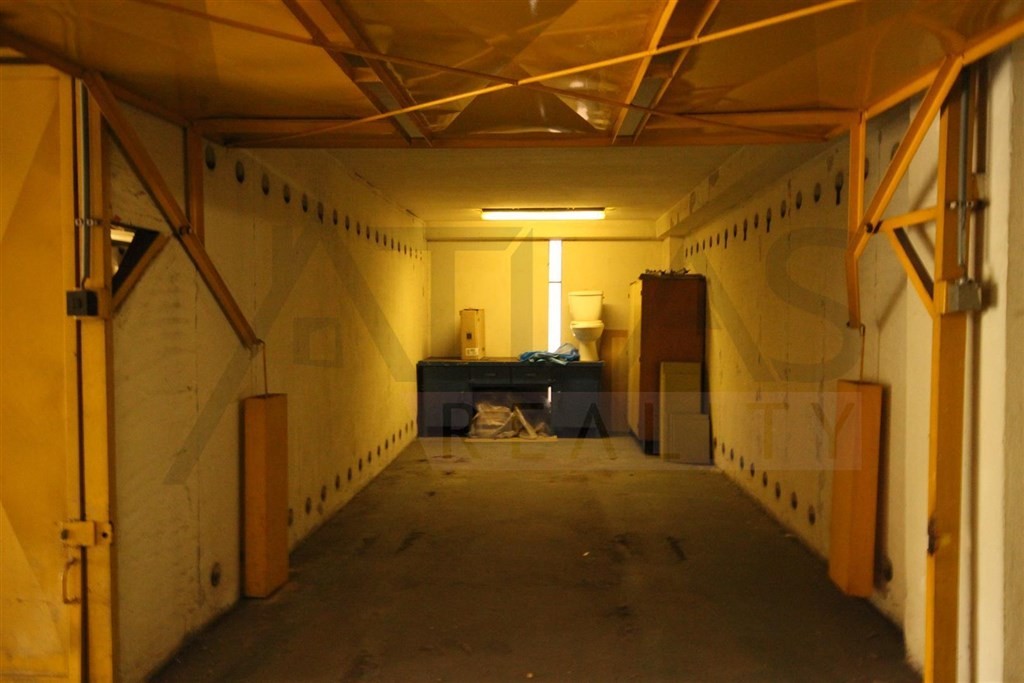 Prodej garáže v garážovém domě Praha 3 - Žižkov, Chelčického