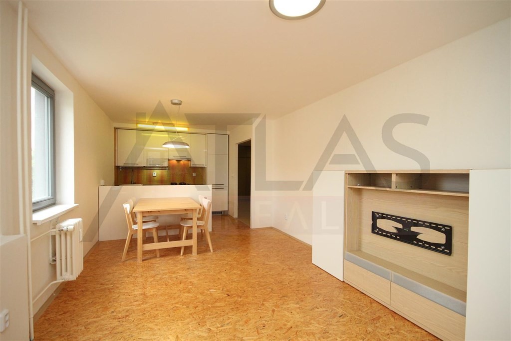 Prodej bytu 4+kk 85,4 m2 Praha 3 - Žižkov, Lupáčova ul.