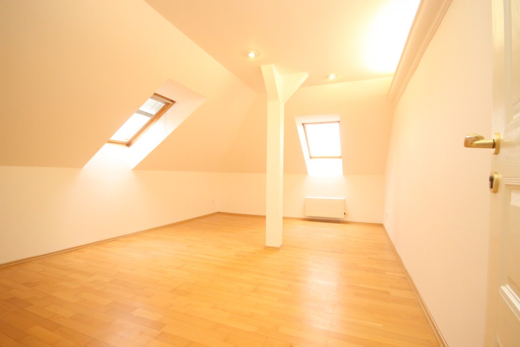 Prodej bytu v Praze, Vinohradech (ulice Bruselká)