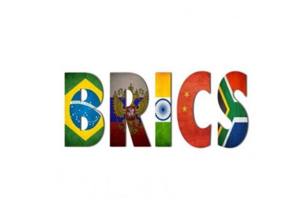 summit států BRICS, dedolarizace nabírá na síle - Rusko, Čína, Indie, Brazílie a Jižní Afrika